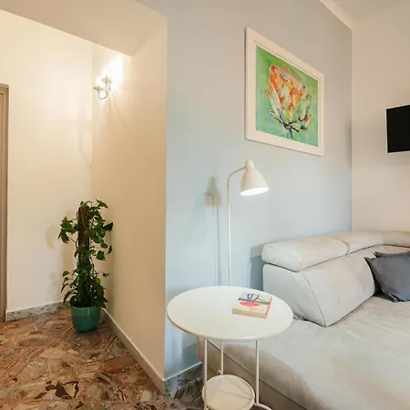 Ciraccio Apartment