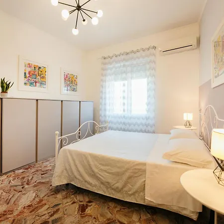 Ciraccio Apartment *