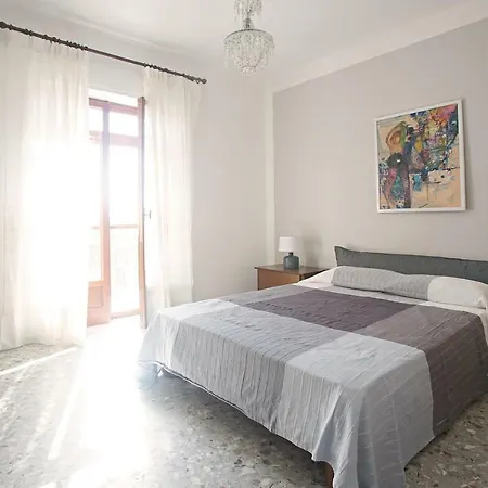 Apartment Ciraccio *